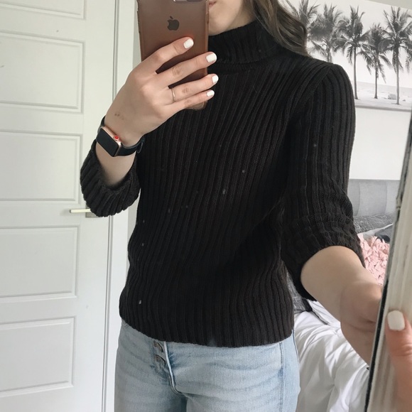 brown turtle neck sweater - Picture 3 of 3